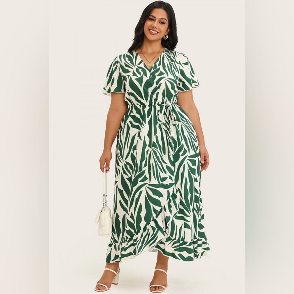 NEW NWT MeetCurve Plus Size Green Leaf Print Maxi Dress Size 4XL